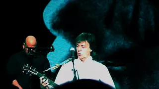 Paul McCartney    Four five Seconds  11th Dec 2017 Sydney