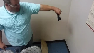 Drop test a sig p320 yes it goes BANG!! 1st time on carpet!