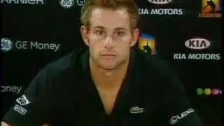 Andy Roddick-Hilarious Press Confrence!