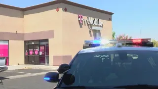 Teen arrested in Fresno T-Mobile store robbery