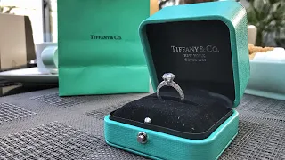 Роскошное кольцо для помолвки с бриллиантами