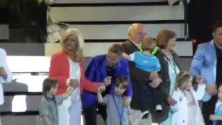 Westlife - Queen Of My Heart + FAMILIES - Croke Park 22.06.2012