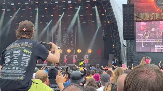 While She Sleeps - Four Walls - Live at Bloodstock 2021