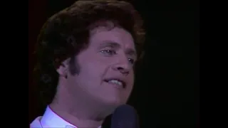 Joe Dassin - Salut (live Théâtre De l'Empire 1976)