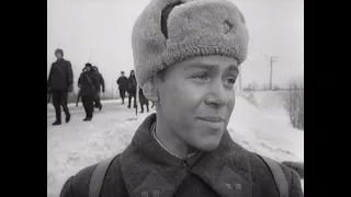 Кипучая, могучая, никем непобедимая / У твоего порога 1962