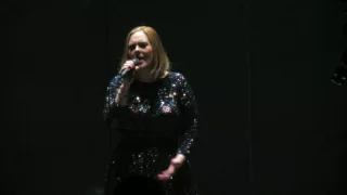 Adele - Chasing Pavements (Live in Vancouver, BC @ Rogers Arena)