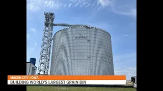 World's largest grain bin is in Iowa