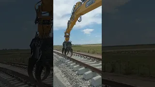 montaje de vía obra ferrocarril central