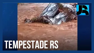 Tempestade no Rio Grande do Sul atinge 2 mil pessoas e provoca quatro mortes