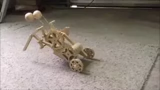 Creepy Bot - Wooden mechanical toy