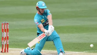 Lynn launches four sixes in rapid fifty | KFC BBL|10