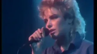 Kim Wilde   Dancing In The Dark Danish TV   STEREO 480p