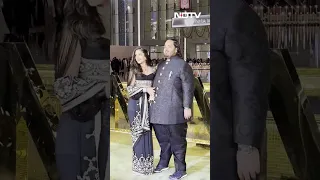 Watch: Anant Ambani, Radhika Merchant Twin In Black At Family Gala#paisa #radhikamerchant #ambani