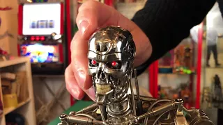 TOYS TRACKER : unboxing Figurine ENDOSKELETON 1/4 ("TERMINATOR") par HOT TOYS. En Français !