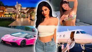 COMO É A VIDA MILIONÁRIA DE KYLIE JENNER