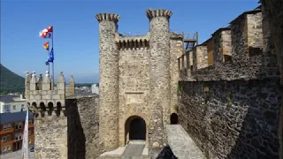 Explorando Castillo de los Templarios de Ponferrada (León)