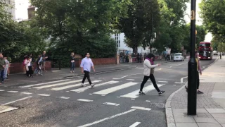 Abbey Road Crossing