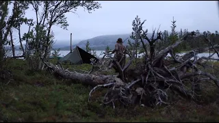 3 days solo bushcraft camping trip - northern wilderness, fishing, canoeing, Lavvu, wood stove etc.