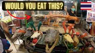 Crocodile in Pattaya Thailand - Would you eat this? 🇹🇭