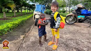 YoYo Jr  helps dad pick up Ai Tran from school then go to the coffee shop