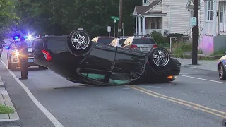 Police respond to rollover in Pawtucket