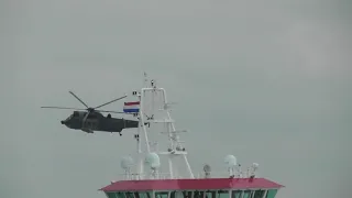 Flye Bye van de Sea king MK41 van de duitse luchtmacht tijdens Rescue Vlissingen 2018