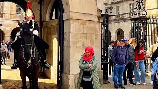 Royal kings horse guards are not let karen to touch the horse!