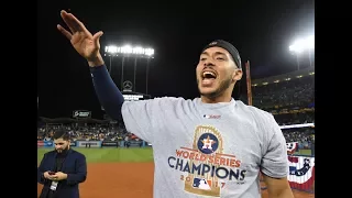 Astros' Carlos Correa proposes to girlfriend right after winning World Series