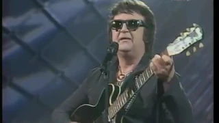 Gerry Grant As Roy Orbison   Its Over   Live 1993 Low