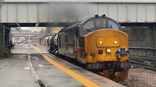 37419 and 37422 Gun it out of Scarborough on 3J51