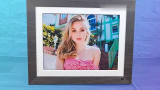 Unboxing and Review: Digital Picture Frame with 2K Touch Screen