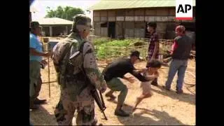 PHILIPPINES: VIETNAMESE ASYLUM SEEKERS MOVE CAMP