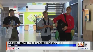 Illinois community college students may have automatic admission to more state universities, thanks