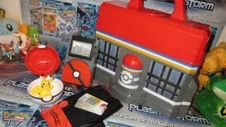 Pokémon Center Play 'N' Store Case + Pokédex Trainer Kit! | ToyCollection