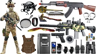 Special police weapon unboxing video, M416 , AK-47, unboxing toy video, gas mask, dagger, knife, axe