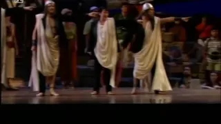 Offenbach "La belle Helene"   Felicity Lott, Beuron, Senechal -- Marc Minkowski   Paris - Châtelet