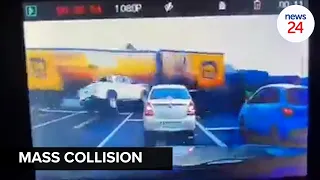 WATCH | Truck, bus and several cars involved in Gauteng crash, 4 people airlifted to hospital