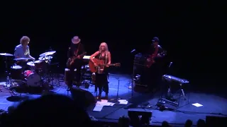 Emmylou Harris | Sweet Old World (Lucinda Williams) | live Wiltern, April 3, 2014