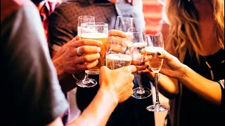 Calls to raise Victoria's legal drinking age to 21