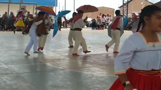 danza kallawaya en U. E  PLURINACIONAL De  Sacaba