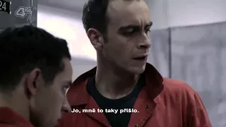 Misfits -  Jess Taking a Shit