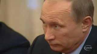 EU leaders condemn Russia's invasion of Crimea, suspend G8 Sochi summit preparations