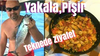 (34)YAKALA PİŞİR,YAZILININ YAZGISINI DEĞİŞTİRDİK.TEKNEDE YEMEK FLOKİ KAPUTAŞTA TEKNEDEN BALIK AVI