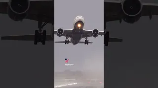 Boeing 777 vs Heavy Rain Extreme Weather Takeoff