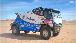 Gave beelden berg beklimmen (RTL7), Huzink van Jongbloed Dakar wel de berg over