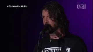 Dave Grohl talking about when Nirvana played live at Hollywood Rock Festival in 1993
