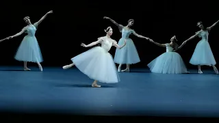 Ekaterina Krysanova in ballet Chopiniana