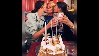 Demet and her sister Derya Celebrated mother's birthday💥🎂