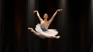 Insights: The Royal Ballet rehearses Swan Lake