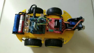 Arduino carro 4x4 controlado pelo celular via bluetooth